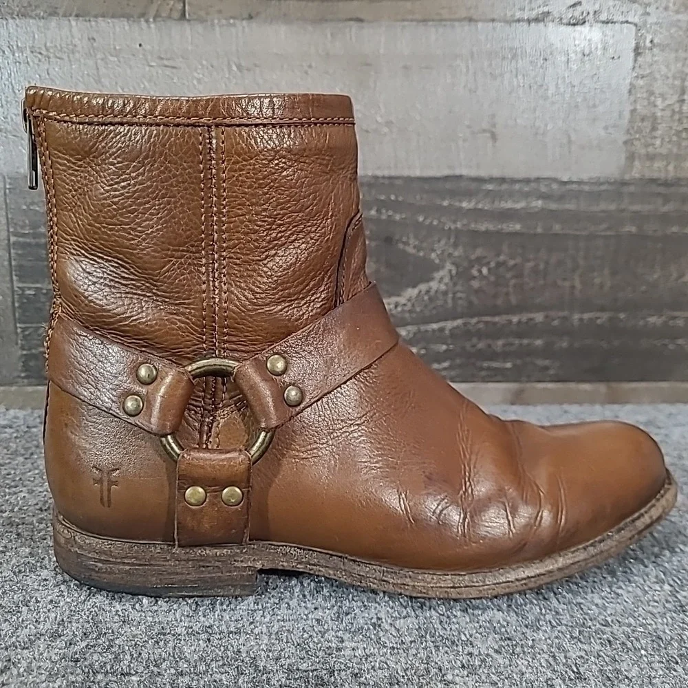 FRYE Phillip Harness Short Boots Women's‎ Size 7 B - Brown